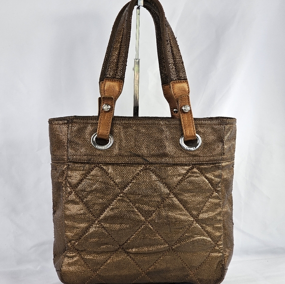 CHANEL Medium Paris-Biarritz Tote - Picture 6 of 9